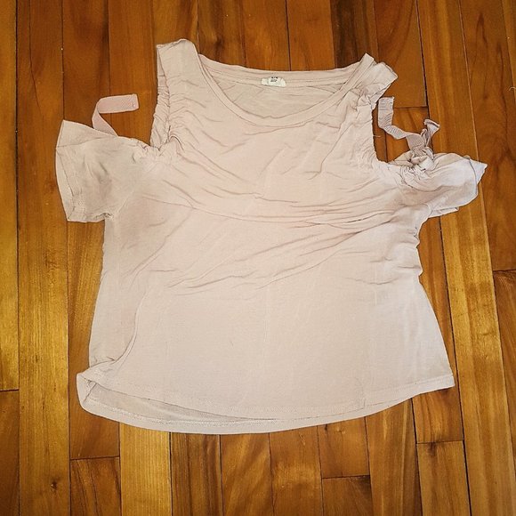 Women's Shoulder Tee